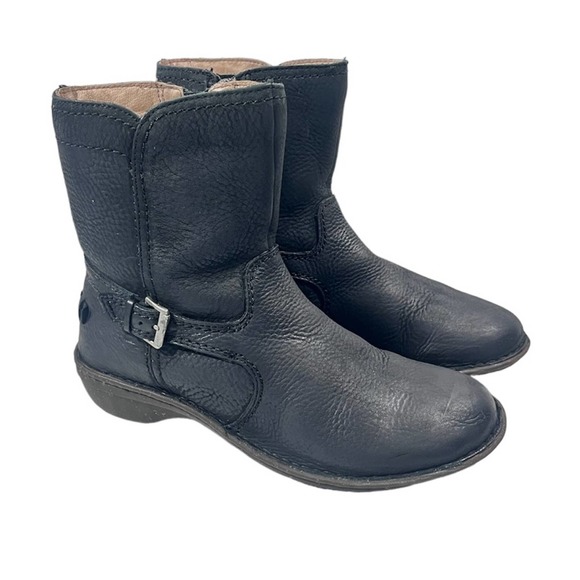 UGG LEATHER BOOTS - Picture 1 of 8